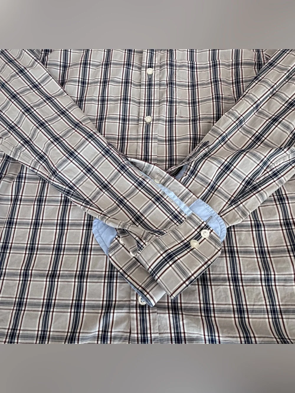 Banana Republic Men’s Blue and Gray Plaid Button-Down Shirt
